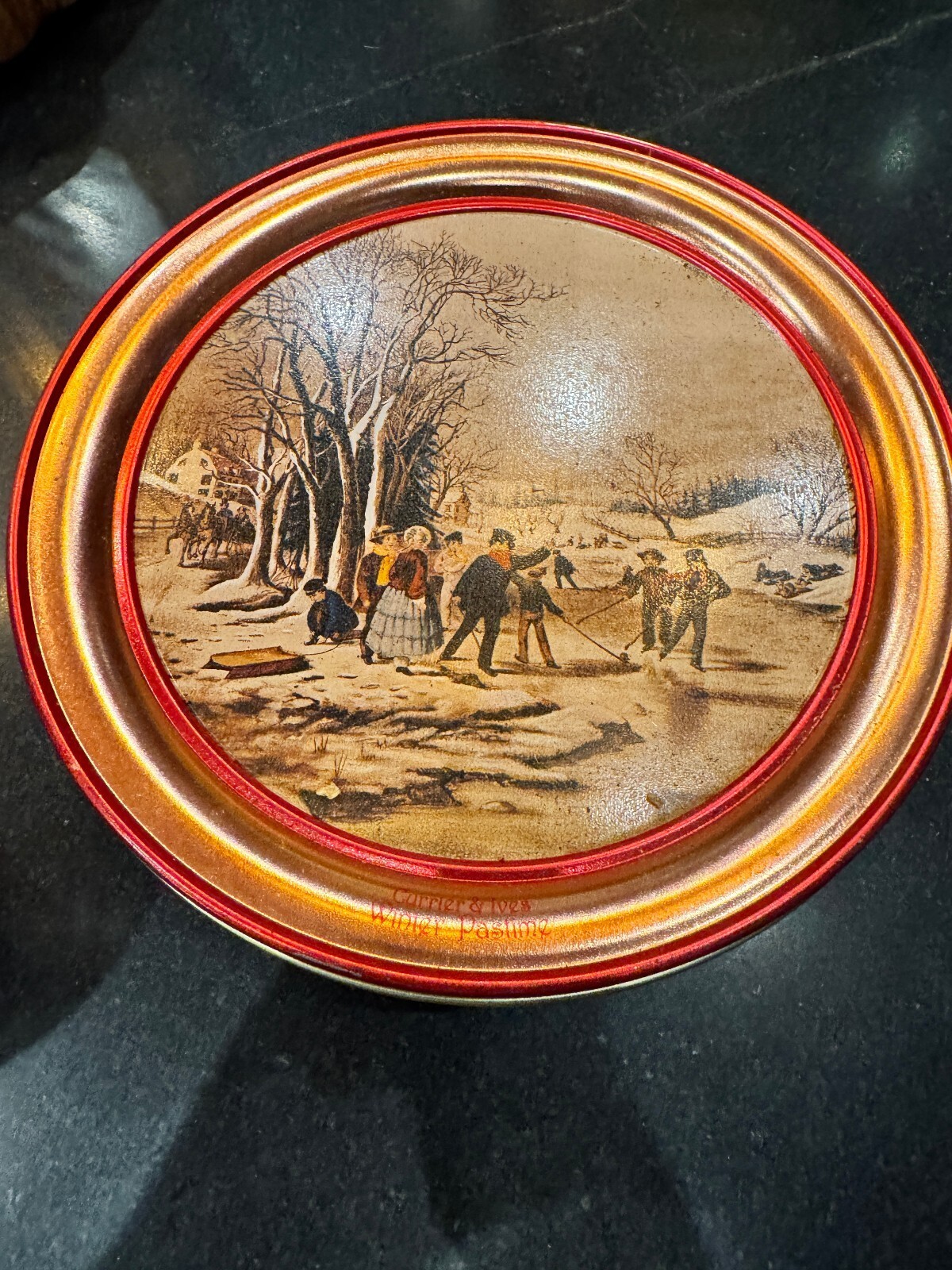 Vintage 1989 Currier and Ives Winter Pastime Cookie Tin 10\ Vintage 1989 Currier and Ives Winter Pastime Cookie Tin 10\