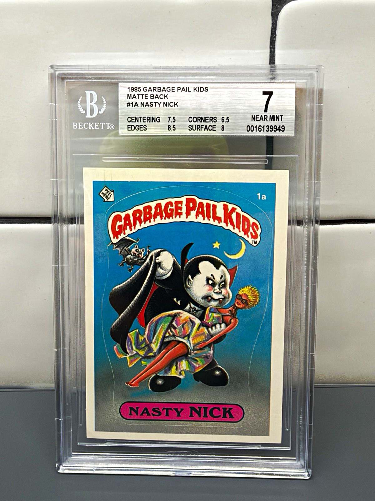 Topps 1985 Garbage Pail Kids Matte Back #1A Nasty Nick BGS 7