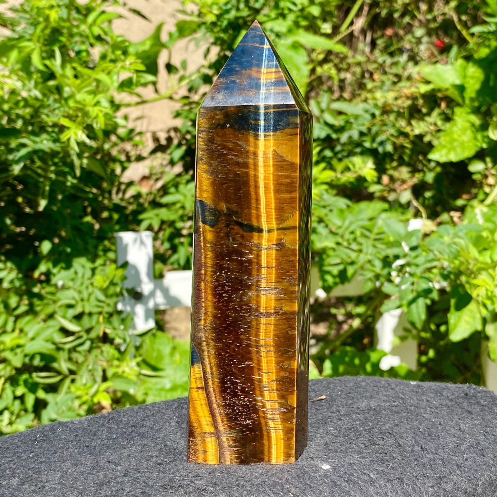 1.16LB Large Natural Tiger\'s Eye Stone Obelisk Quartz Crystal Point Wand Rock He