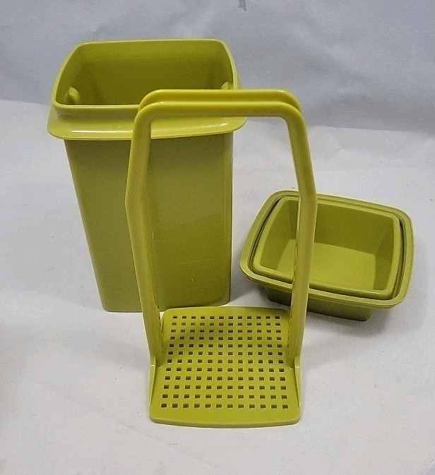 Tupperware Pickle Keeper Avocado Green 1330-8 Complete Set Vintage Pick-a-Deli Tupperware Pickle Keeper Avocado Green 1330-8 Complete Set Vintage Pick-a-Deli