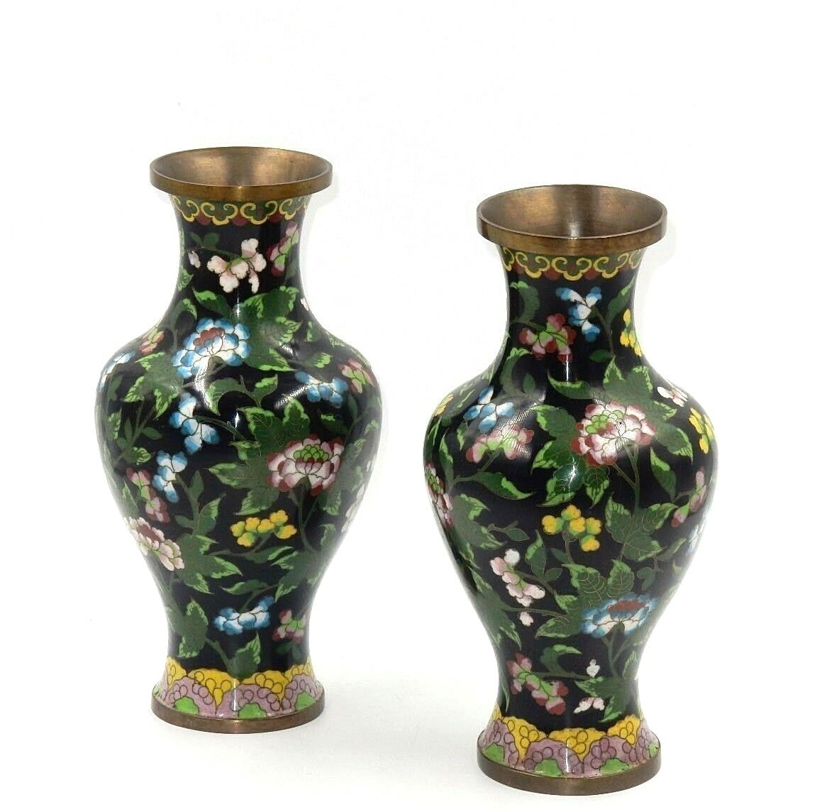 VINTAGE SET OF MID-CENTURY CHINESE BRONZE CLOISONNE FLORAL GREEN VASES