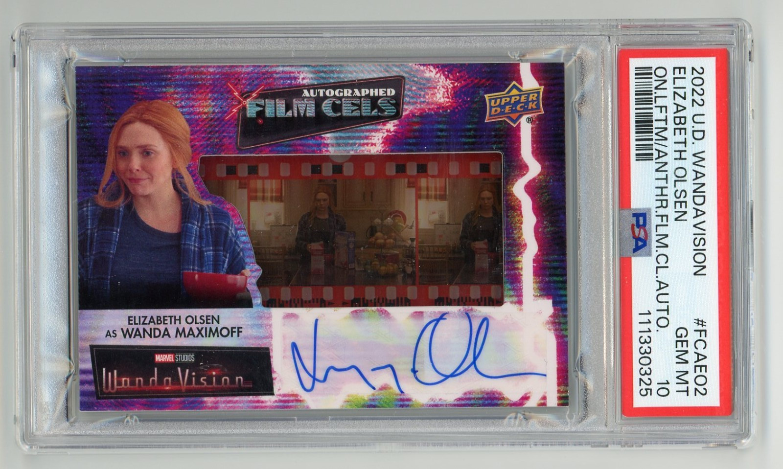 2022 WandaVision Marvel Studios Elizabeth Olsen Auto Autograph Film Cels PSA 10