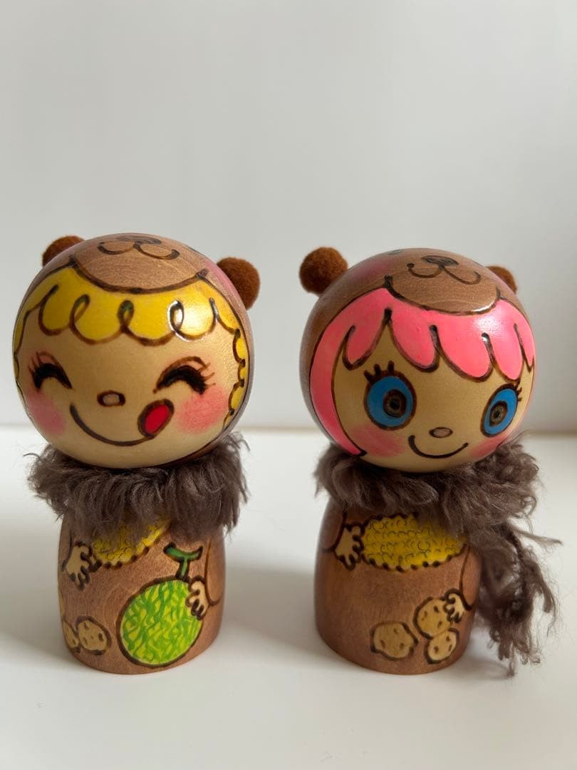 Cokets Kokeshi Bear Doll Pair Wooden Handmade 10.5cm Collectible Rare