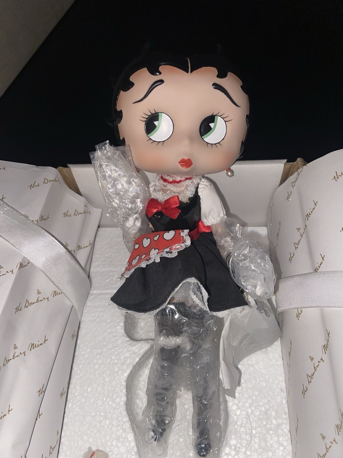 DANBURY MINT FRENCH MAID PORCELAIN BETTY BOOP 10’ DOLL NEW IN BOX