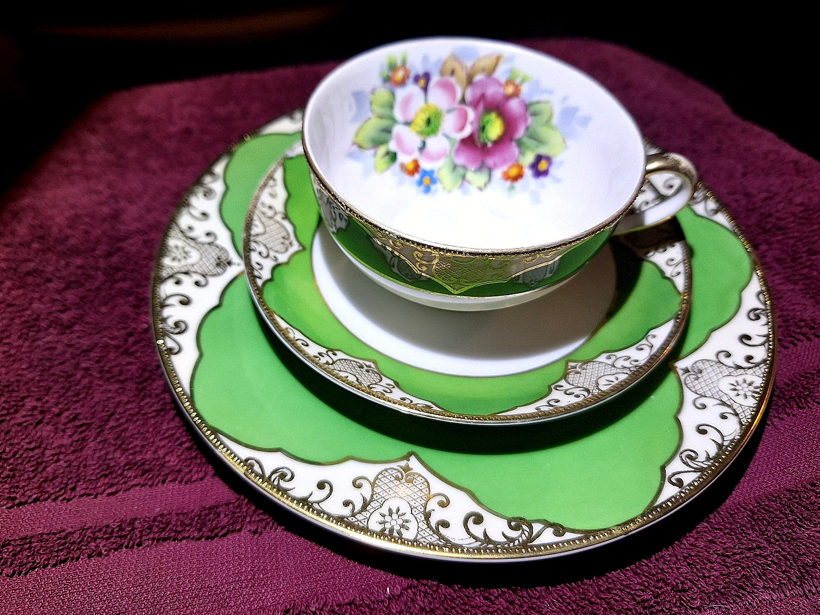 Very rare Noritake Morimura teacup/saucer and plate. 1930\'s 1940\'s