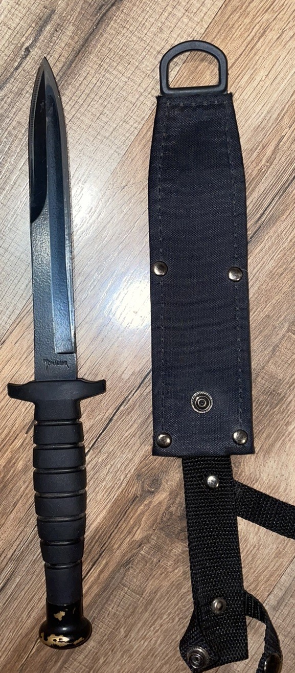 Tomahawk XL 321 Hunting Survival Knife With Sheath Fixed Blade Stainless Steel