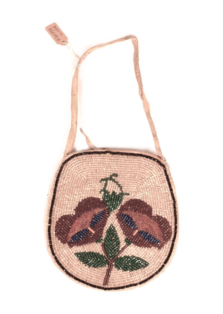 Plateau Beaded Coin Purse Early/Mid 20th Century  5\