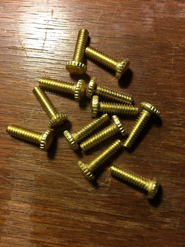 6/32 Brass Plated Thumb Screw For LIghting Holders Lamp Repair 12 Pcs 6/32 Brass Plated Thumb Screw For LIghting Holders Lamp Repair 12 Pcs