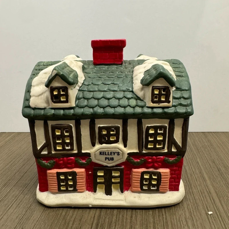 Vintage Winter Village Collectables Holiday Pub Candle Holder