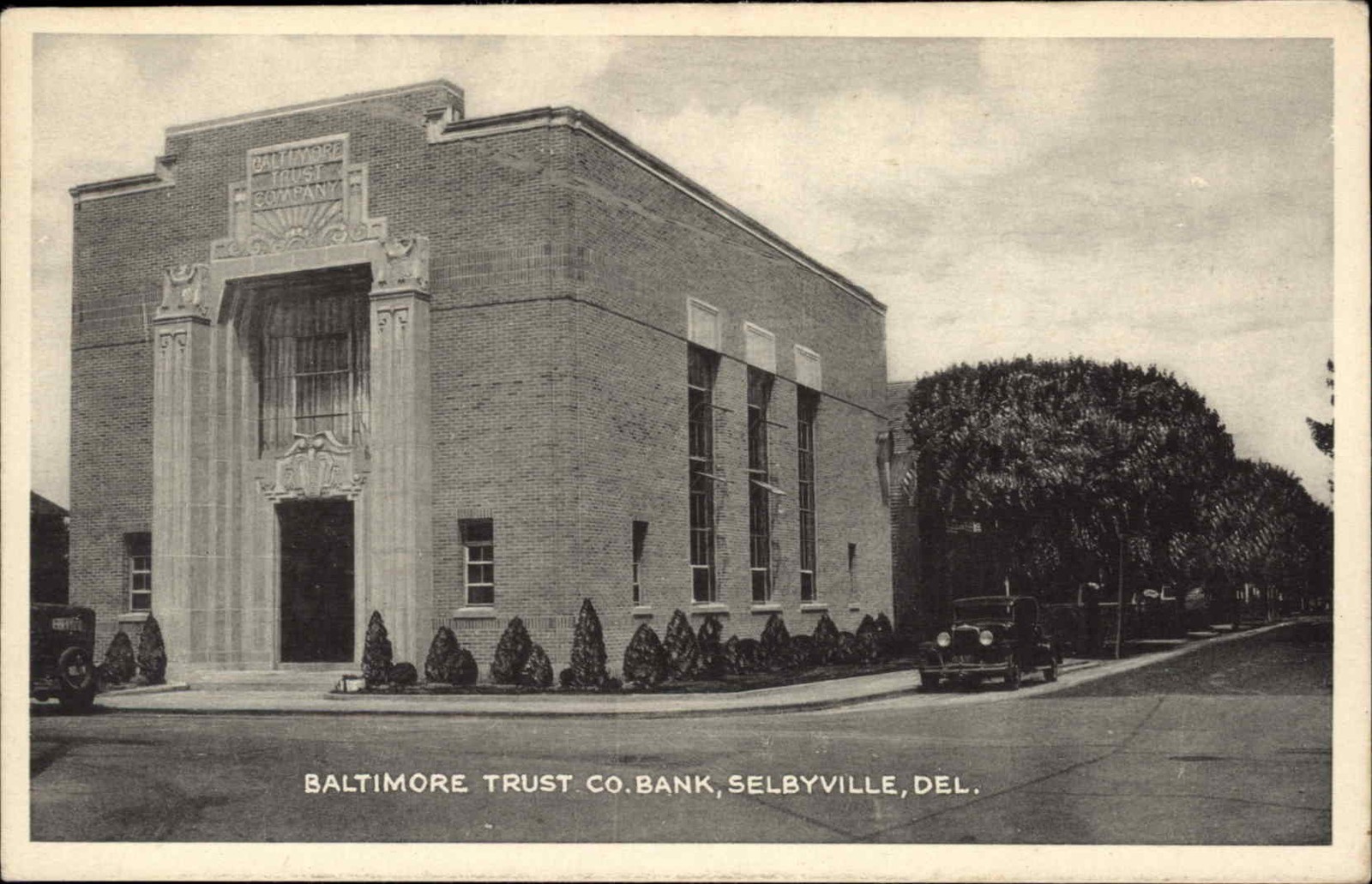 SELBYVILLE DELAWARE DE Baltimore Trust Co Bank Vintage Postcard