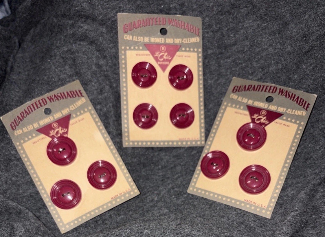 3 Vintage Le Chic Buttons On Cards Burgandy Sewing Crafts NOS
