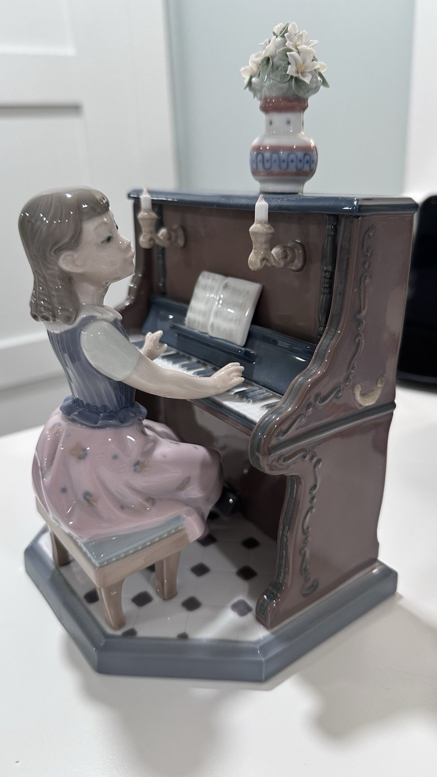 LLADRO Porcelain Figurine Spain Piano Girl
