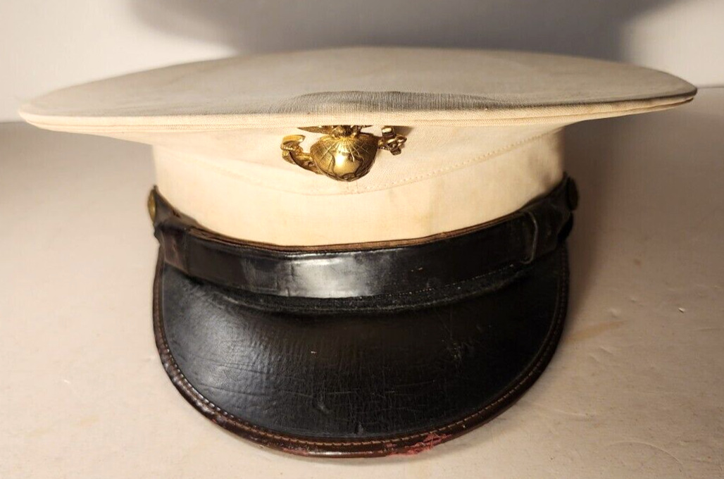 VINTAGE 1920's -30's USMC MARINE CORPS WHITE CAP with EARLY BRASS EGA