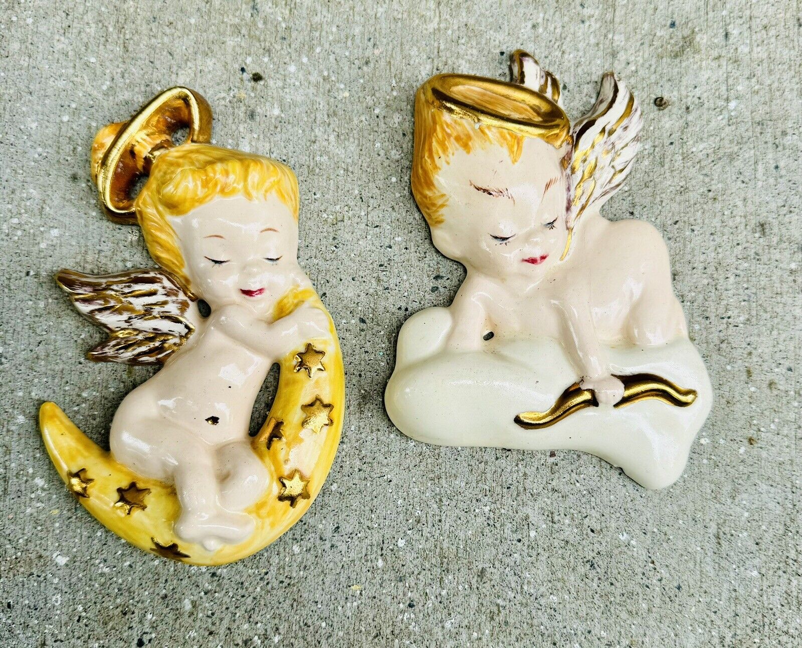 Vintage Kitsch Baby Angels Pair Wall Art Plaque