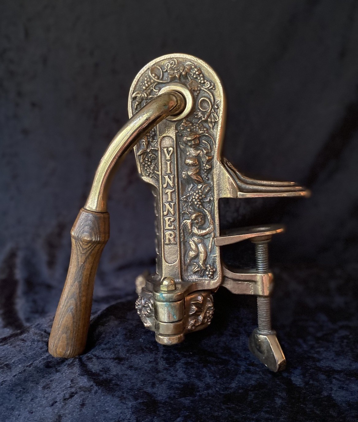 VTG Rogar Vintner Solid Brass Table Mount Wine Opener Cherub Corkscrew 7lb