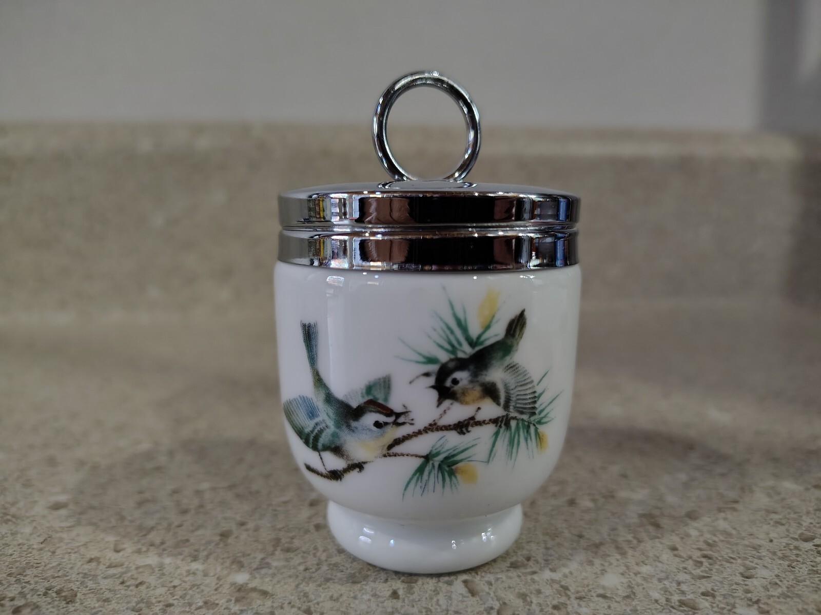 VTG Royal Worcester Egg Coddler Cup King Sized Porcelain Wren Finches England
