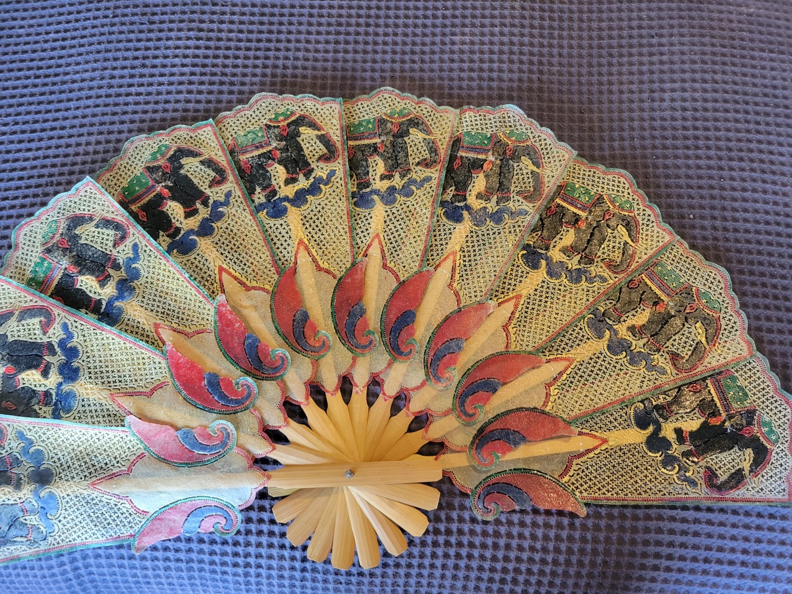 ANTIQUE INDONESIAN PIERCED VELLUM (ANIMAL SKIN) HAND FAN INTRICATE PATTERN RARE ANTIQUE INDONESIAN PIERCED VELLUM (ANIMAL SKIN) HAND FAN INTRICATE PATTERN RARE