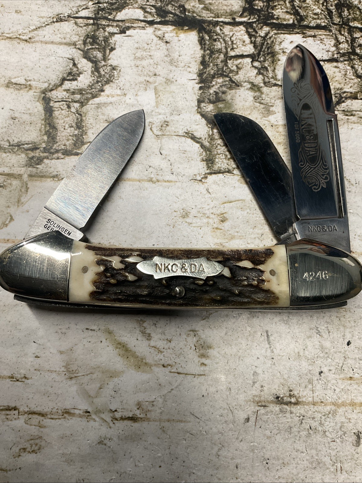 Kissing Crane 1977 NKC&DA Genuine Stag Long Pull Gunboat Canoe Knife WI97 