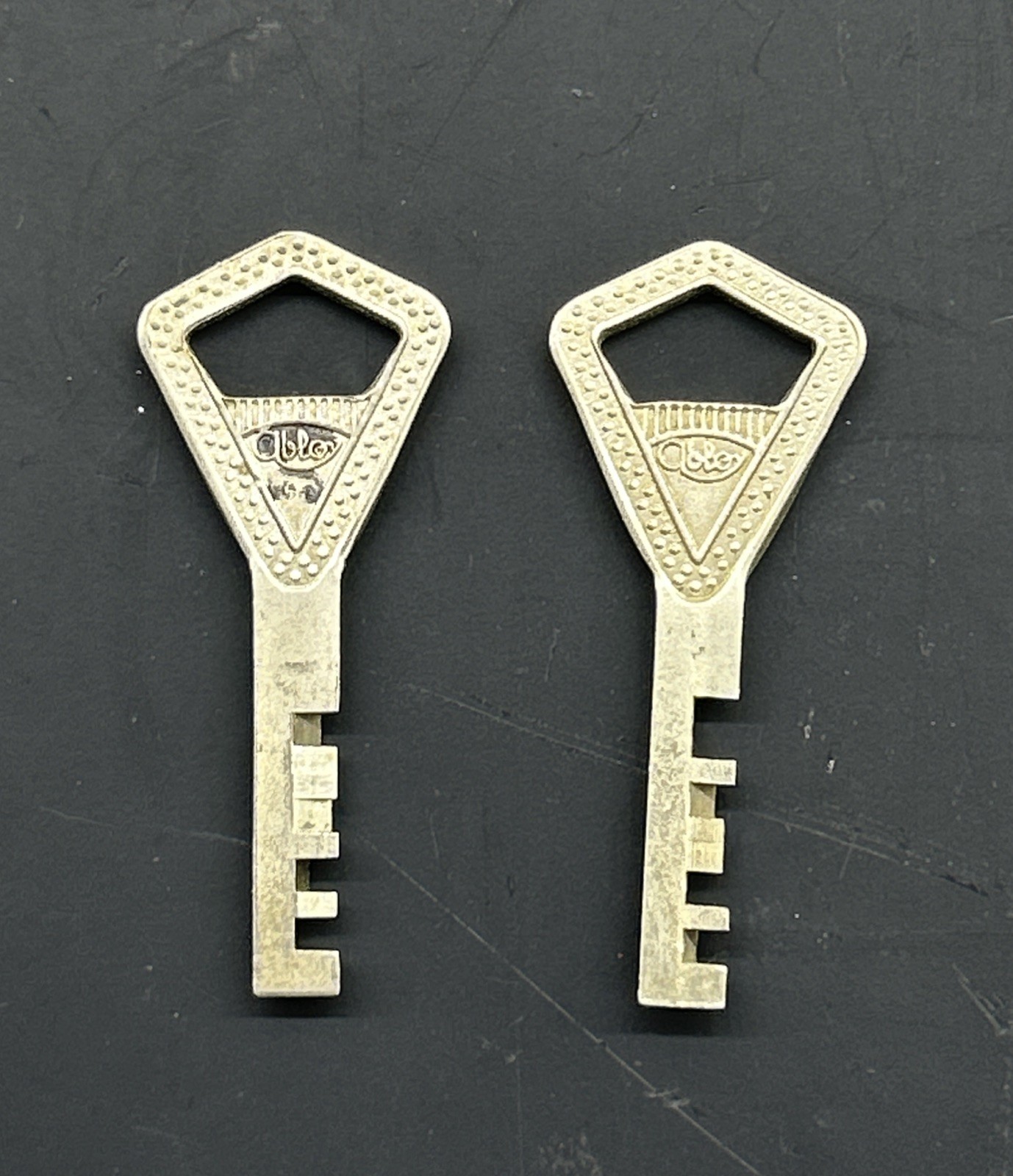 Vintage Abloy original keys - Lot of 2 