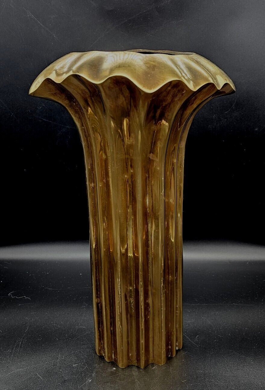 1980s Rosenthal Netter Rep. of Korea Art Deco Solid Brass Sculptural Vase 14½\