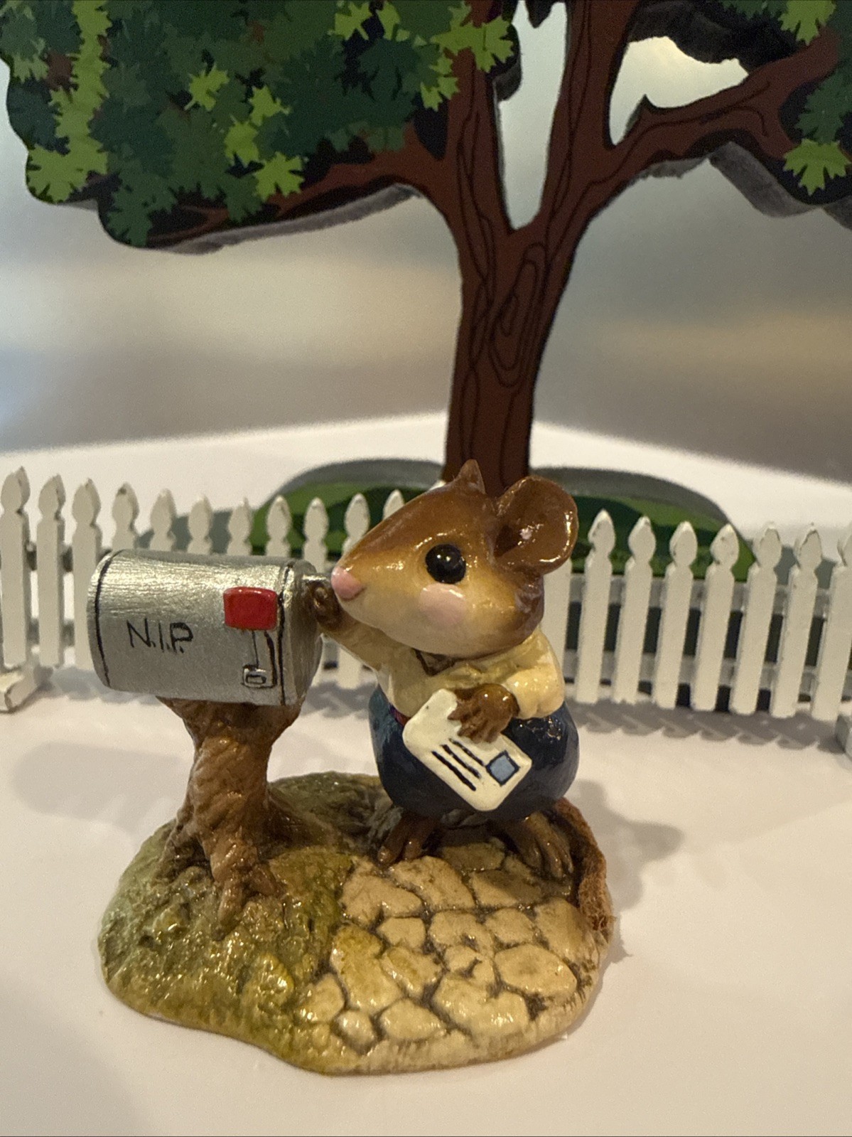 Vintage Wee Forest Folk WFF M-114 Pen Pal Mousey Mouse at Mailbox Retired Box