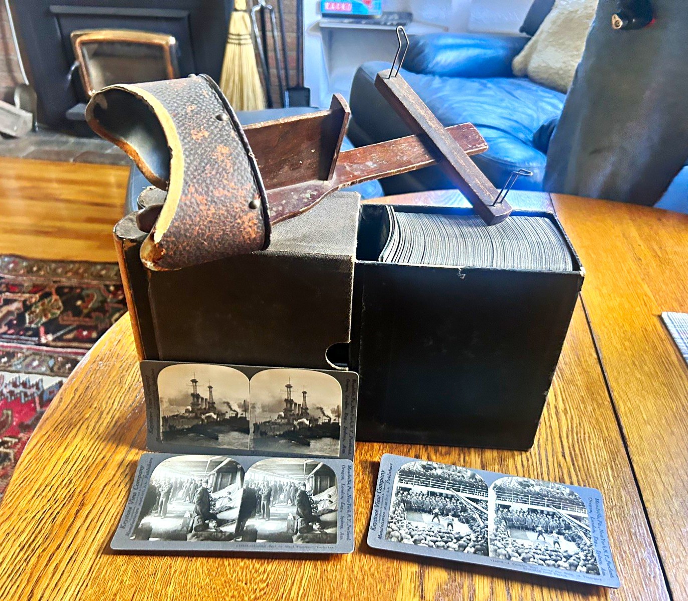 Complete 100 Card Keystone WWI Stereoview Set and Book Boxes w Model 40 Viewer Complete 100 Card Keystone WWI Stereoview Set and Book Boxes w Model 40 Viewer