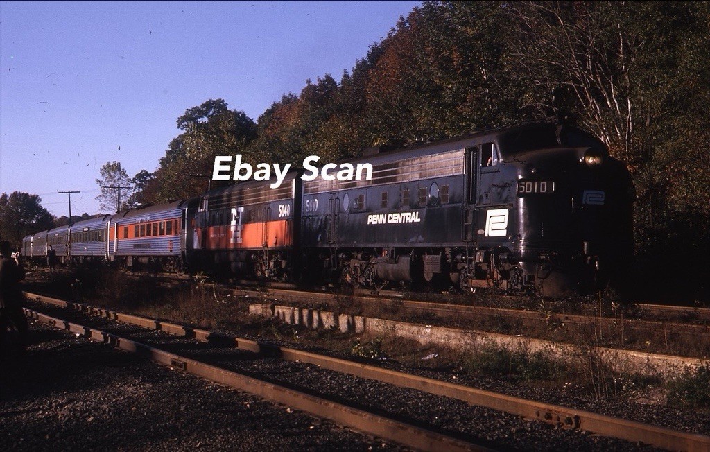 Original 35mm Kodachrome Slide PC Penn Central NH New Haven Railroad Train 1969