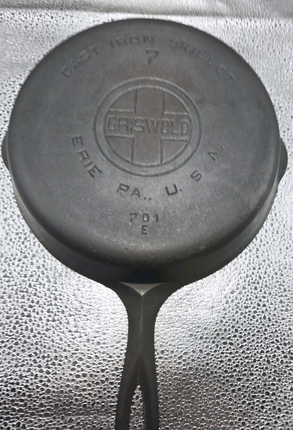 Vintage Restored GRISWOLD Cast Iron Skillet Frying Pan # 7 Large Block Logo 701E