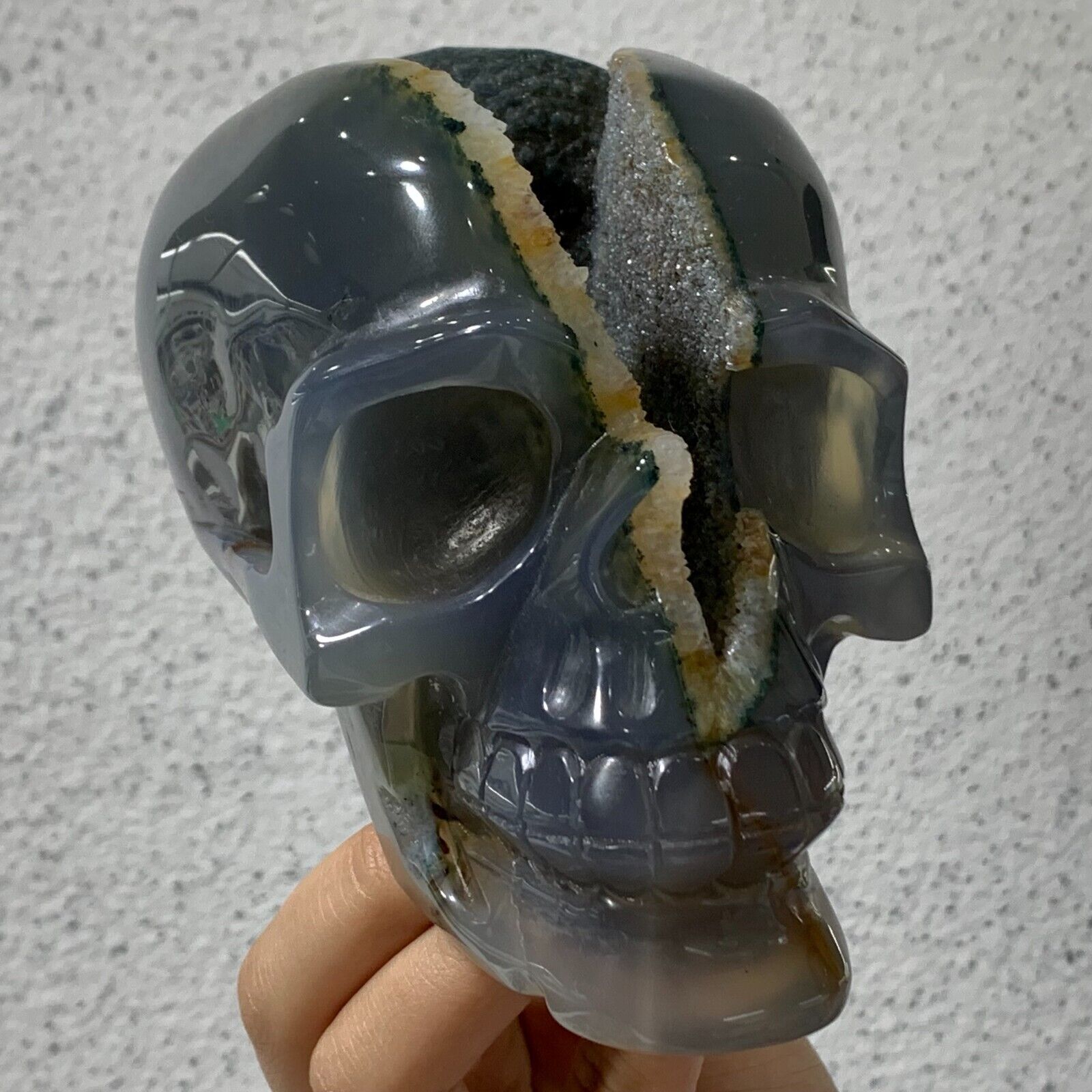 2.76LB Natural Agate crystal cave Crystal Carving skull Sculpture Reiki healing