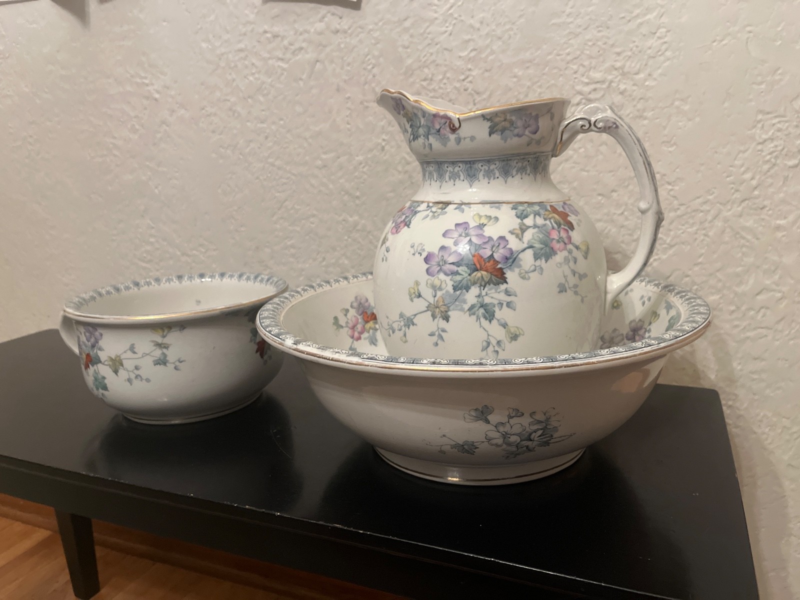 Antique Winkle & Co. Pitcher, Basin and chamber Pot