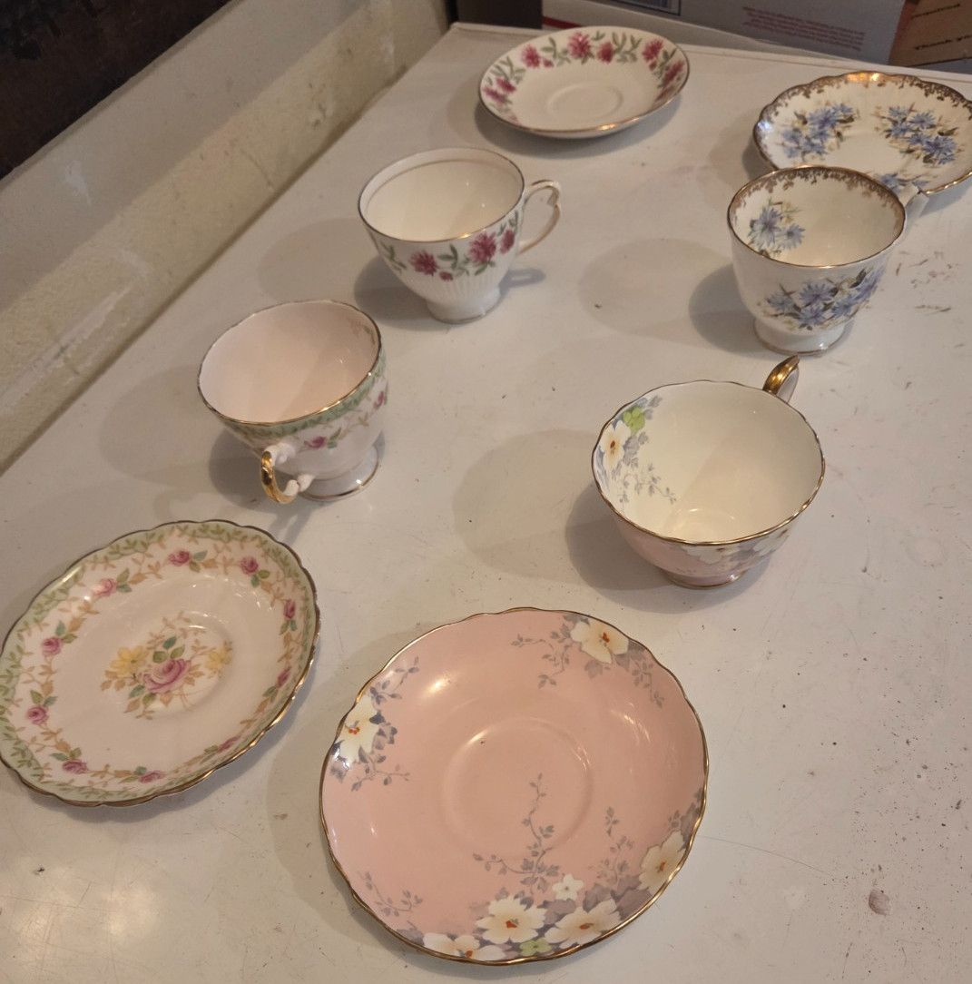 Vintage English Bone China Teacup & Saucer Set Collection Lot of 4 Mismatched Vintage English Bone China Teacup & Saucer Set Collection Lot of 4 Mismatched