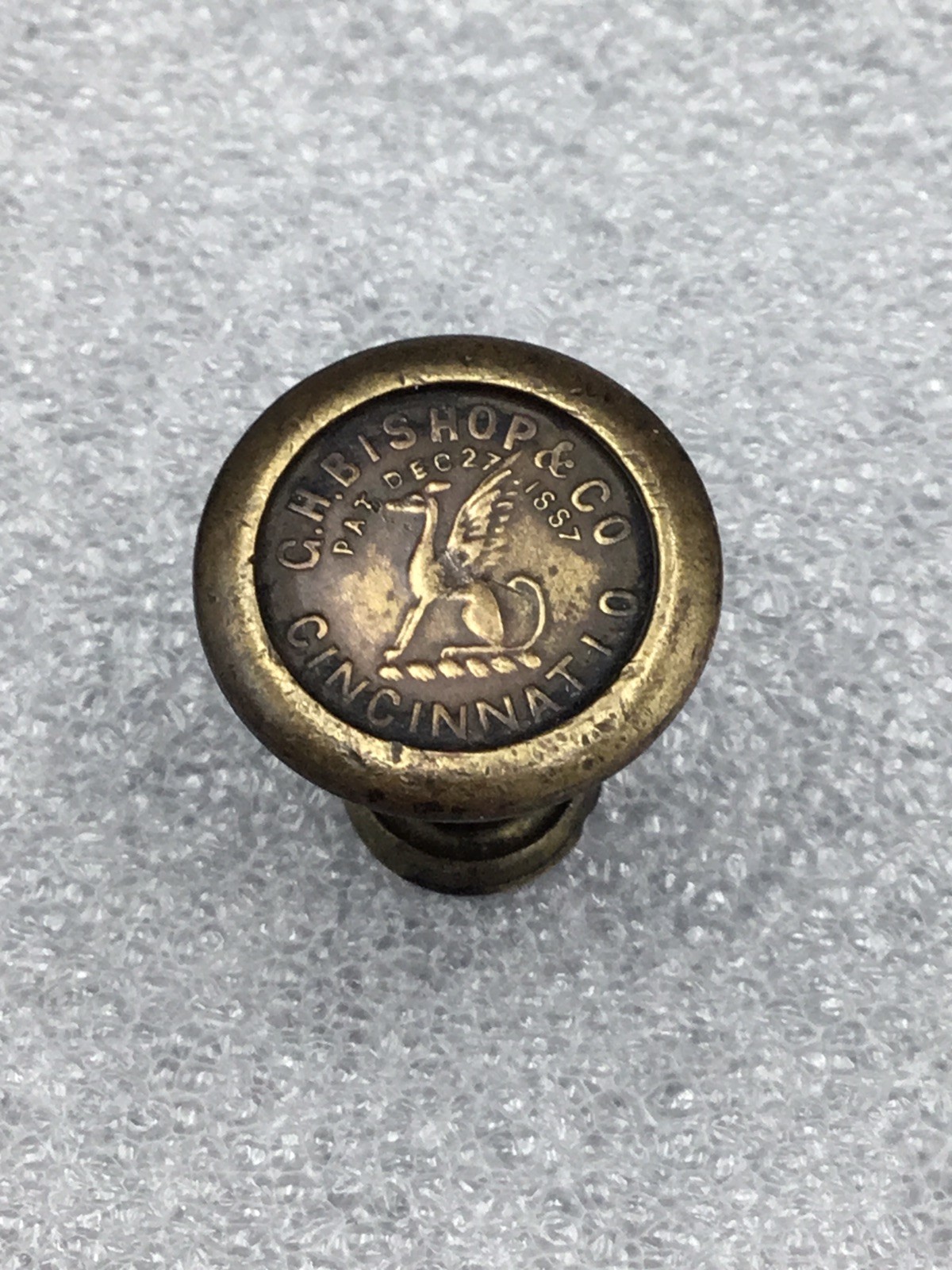ANTIQUE RARE G.H. BISHOP & CO HAND SAW BUTTON BOLT PAT DEC 27 1887 CINCINNATI OH