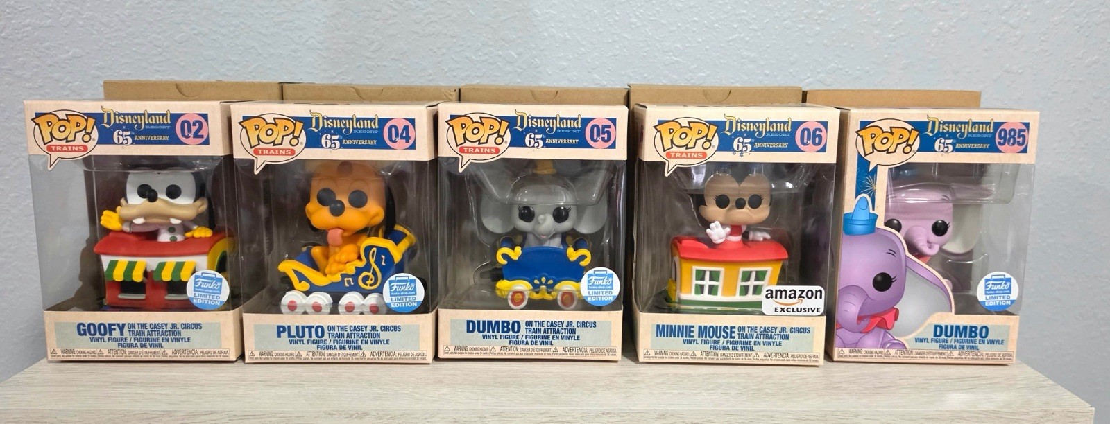 Funko Pop Disneyland 65th 5pc Exclusives Casey Jr Train Dumbo #985 Goofy Pluto