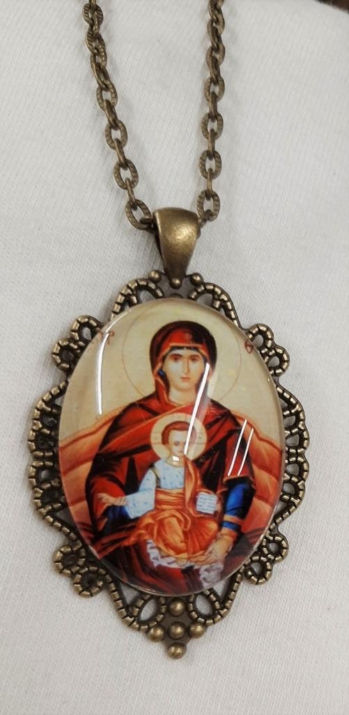 Striking Openwork Picot Rim Theotokos Mary Madonna & Child Brasstone Necklace
