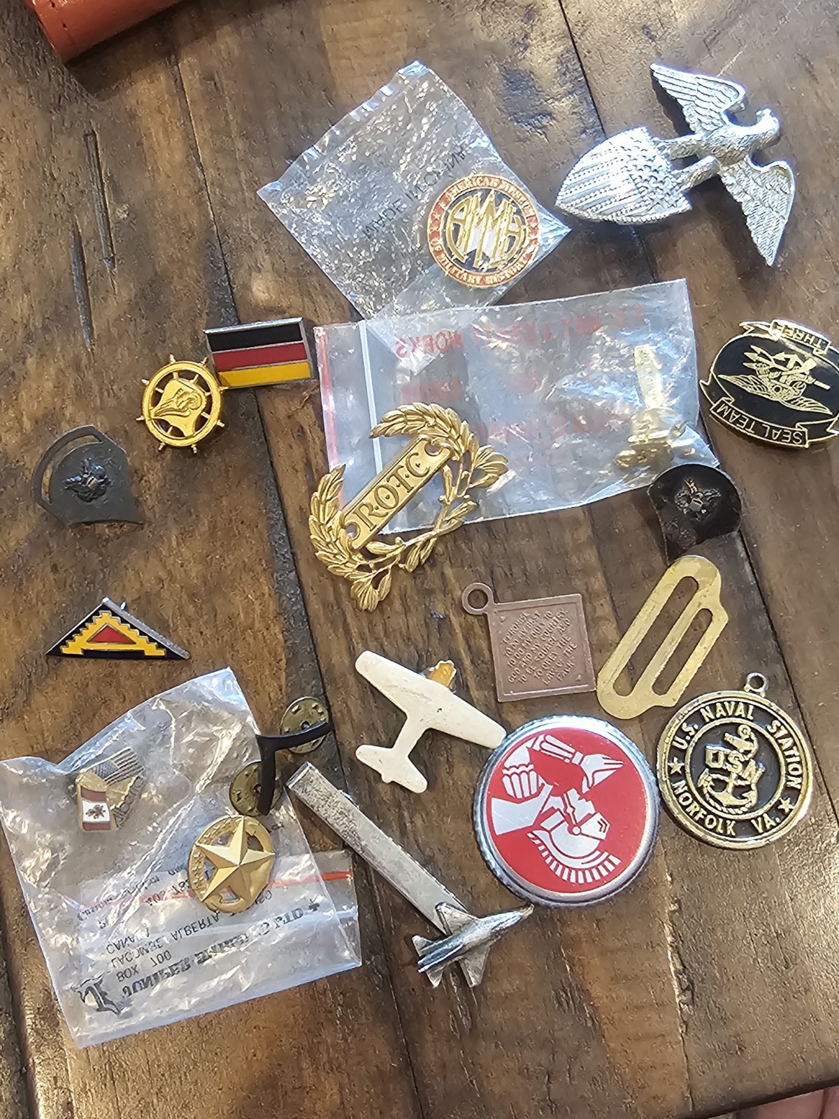 WWII to 1960s 70s US Army Vietnam Cold War Pin Batch Lot L@@K Priced To Sell