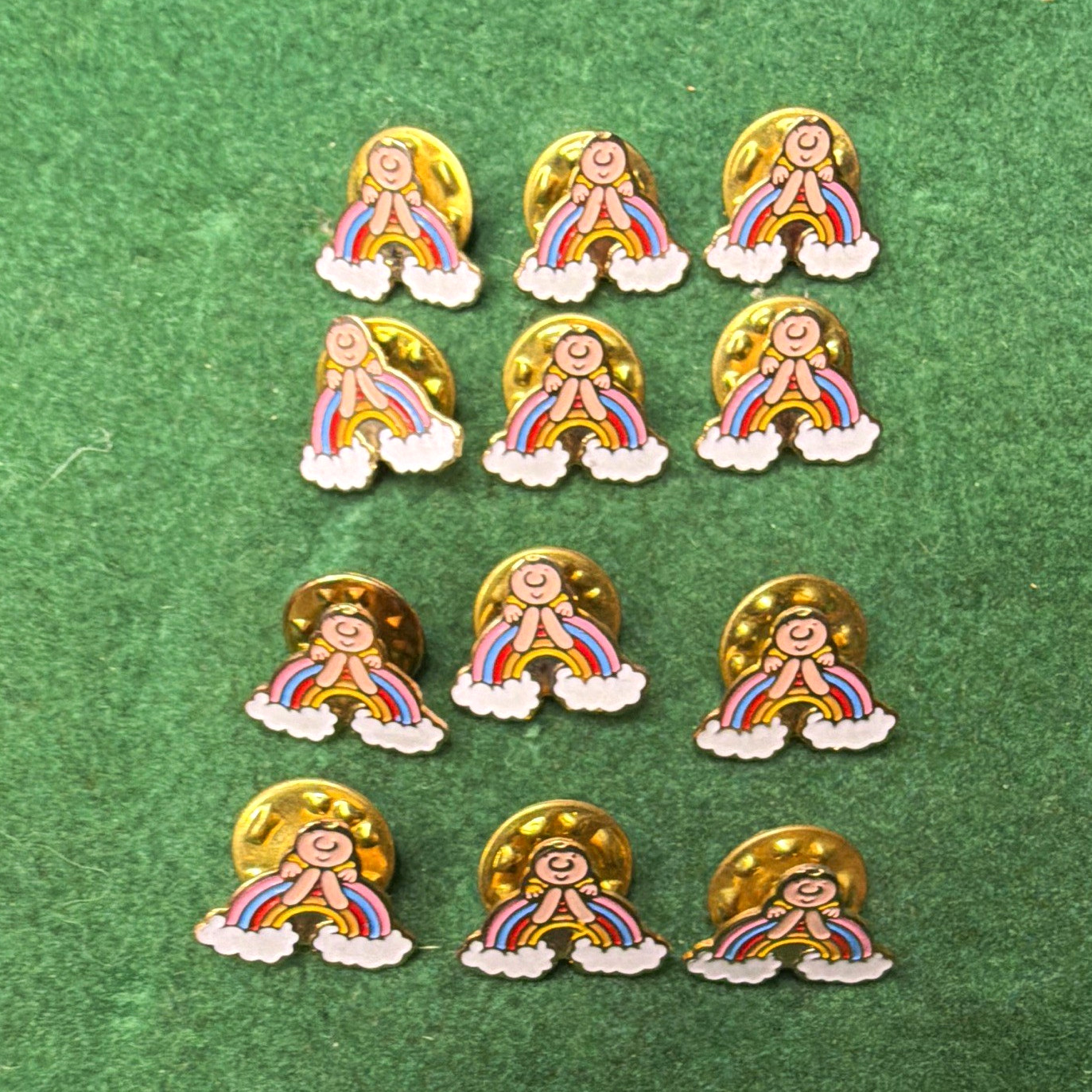 VTG Mini Ziggy sitting on a rainbow lot of 12 