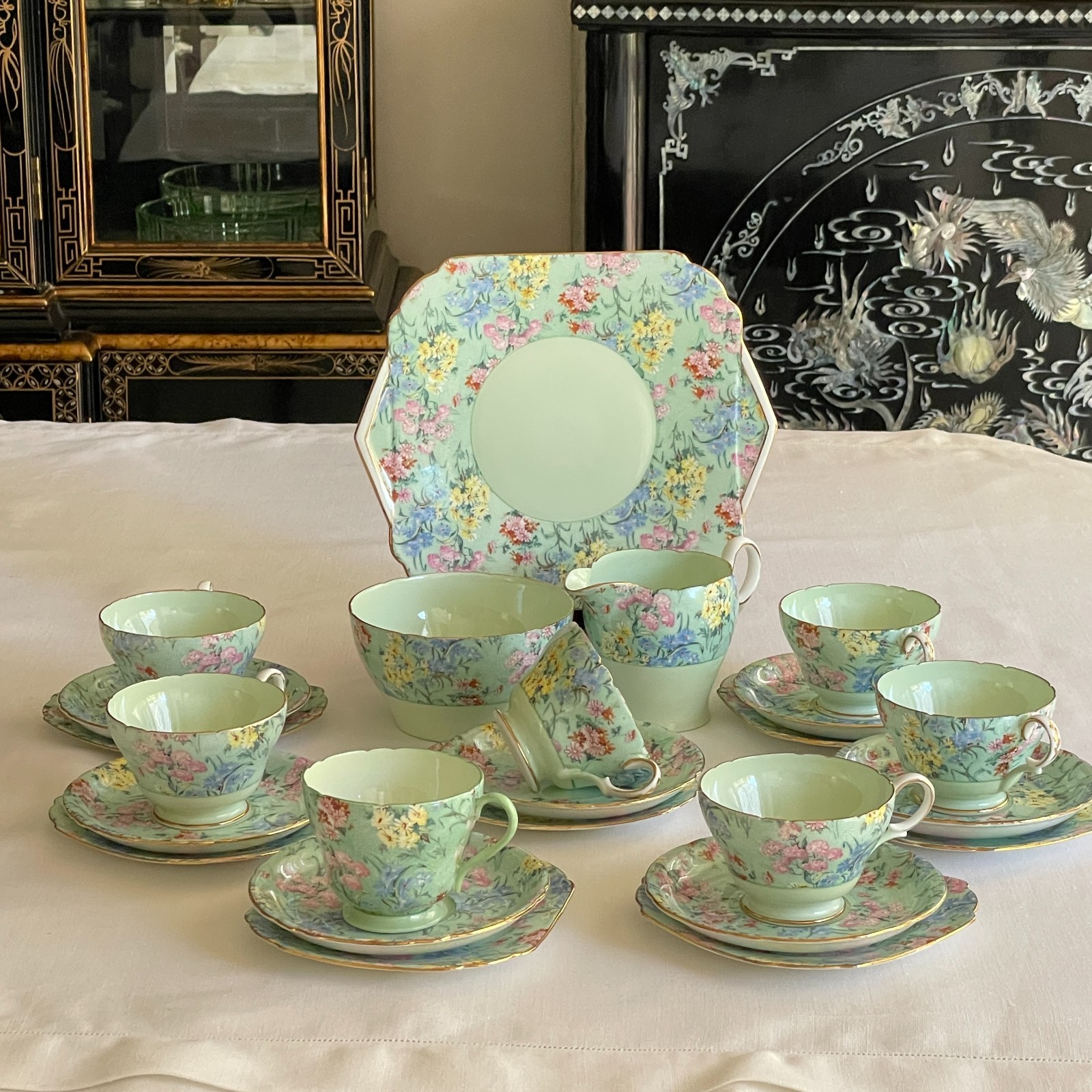 VINTAGE SHELLEY 'MELODY' CHINTZ TEA SET FOR 7 PERSONS PAT.13453/12973 C 1930'S