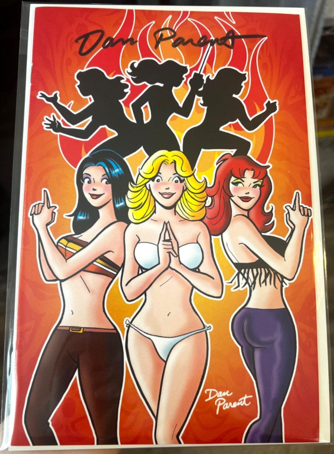 Archie’s TV Laugh-Out #79 Charlie's Angels SIGNED Dan Parent Variant w/ COA Archie’s TV Laugh-Out #79 Charlie's Angels SIGNED Dan Parent Variant w/ COA