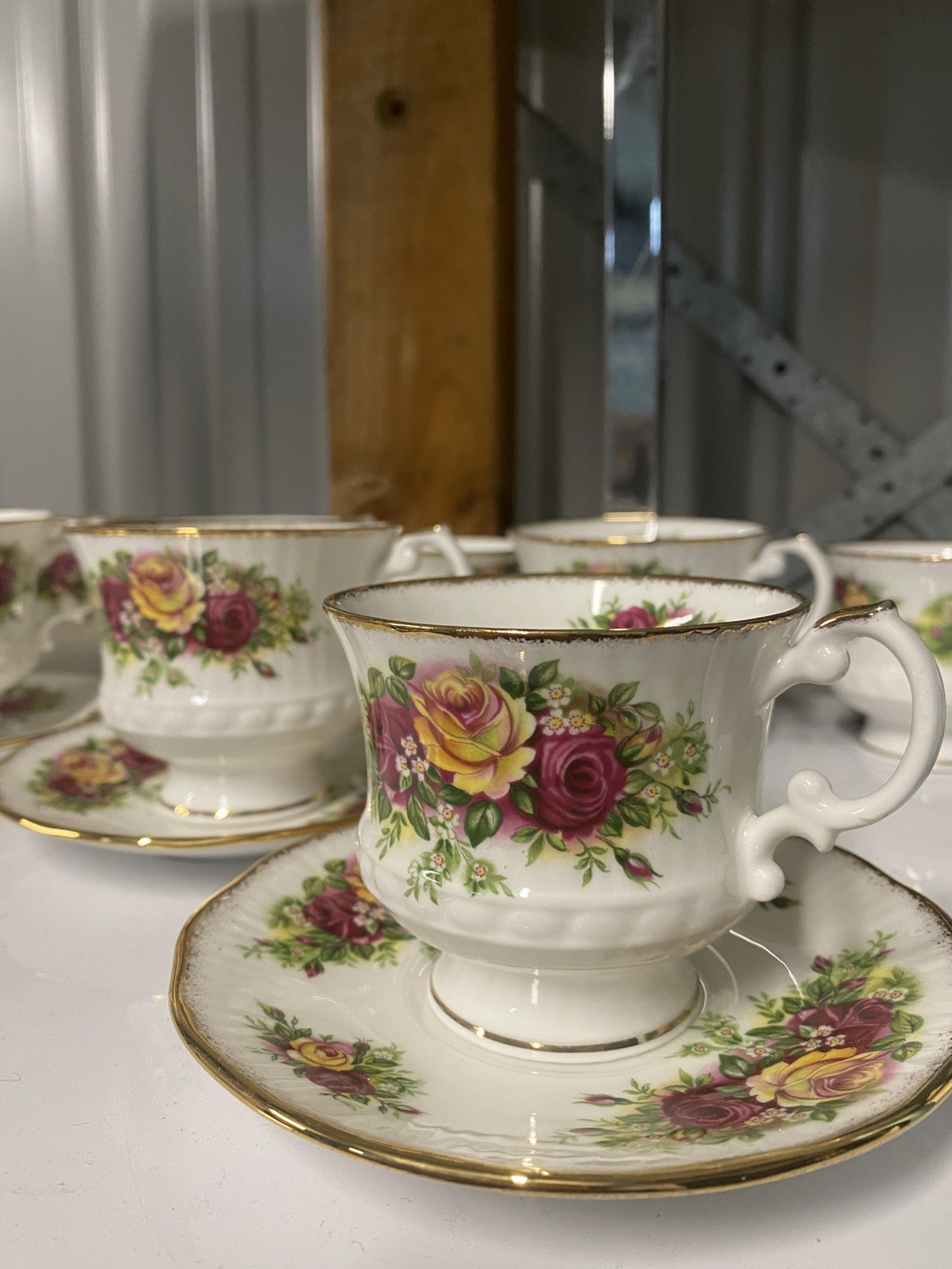 Elizabethan Staffordshire Fine Bone China cup, saucer, pourer & bowl set