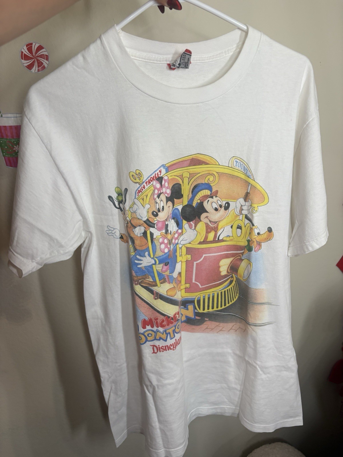 Vintage Disneyland T Shirt Adult Large Mickey's Toon Town 90s Rare Vintage Disneyland T Shirt Adult Large Mickey's Toon Town 90s Rare