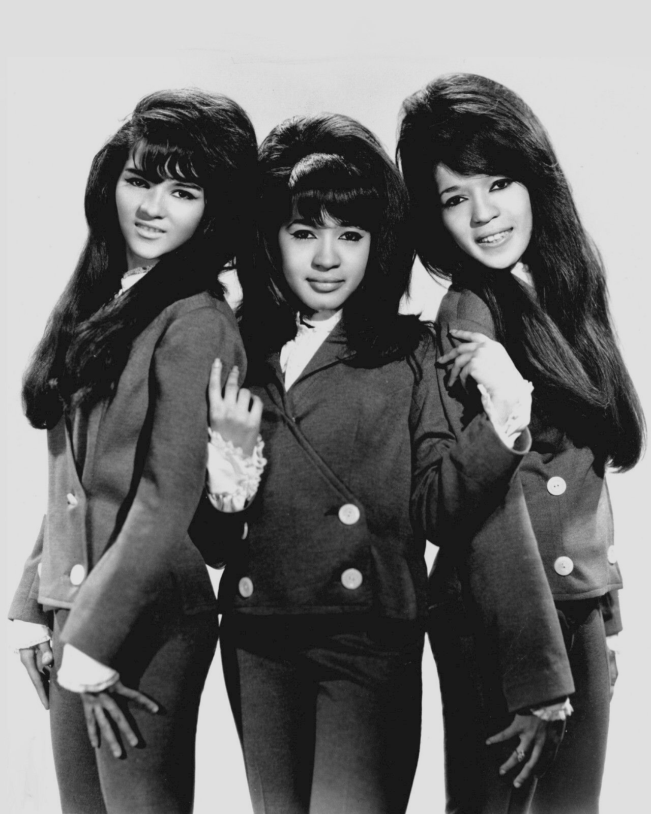 Ronnie Spector &The Ronettes Classic Girl Band Picture Poster Photo Print 8x10