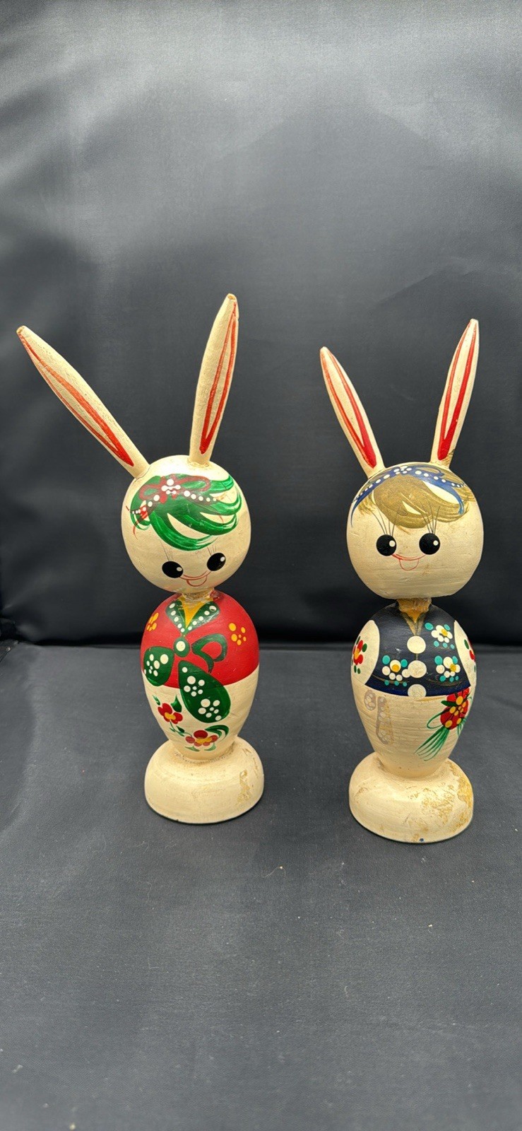 Vintage MCM Wood Kokeshi Bobble Head Nodding Easter Rabbits Japan KAWAII KITCH