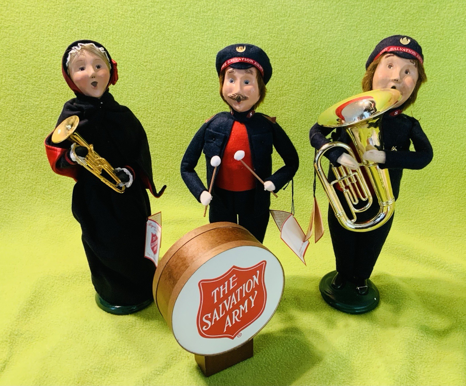 Vintage 1992/93 Byers Carolers Choice Salvation Army Drummer, Tuba, French Horn