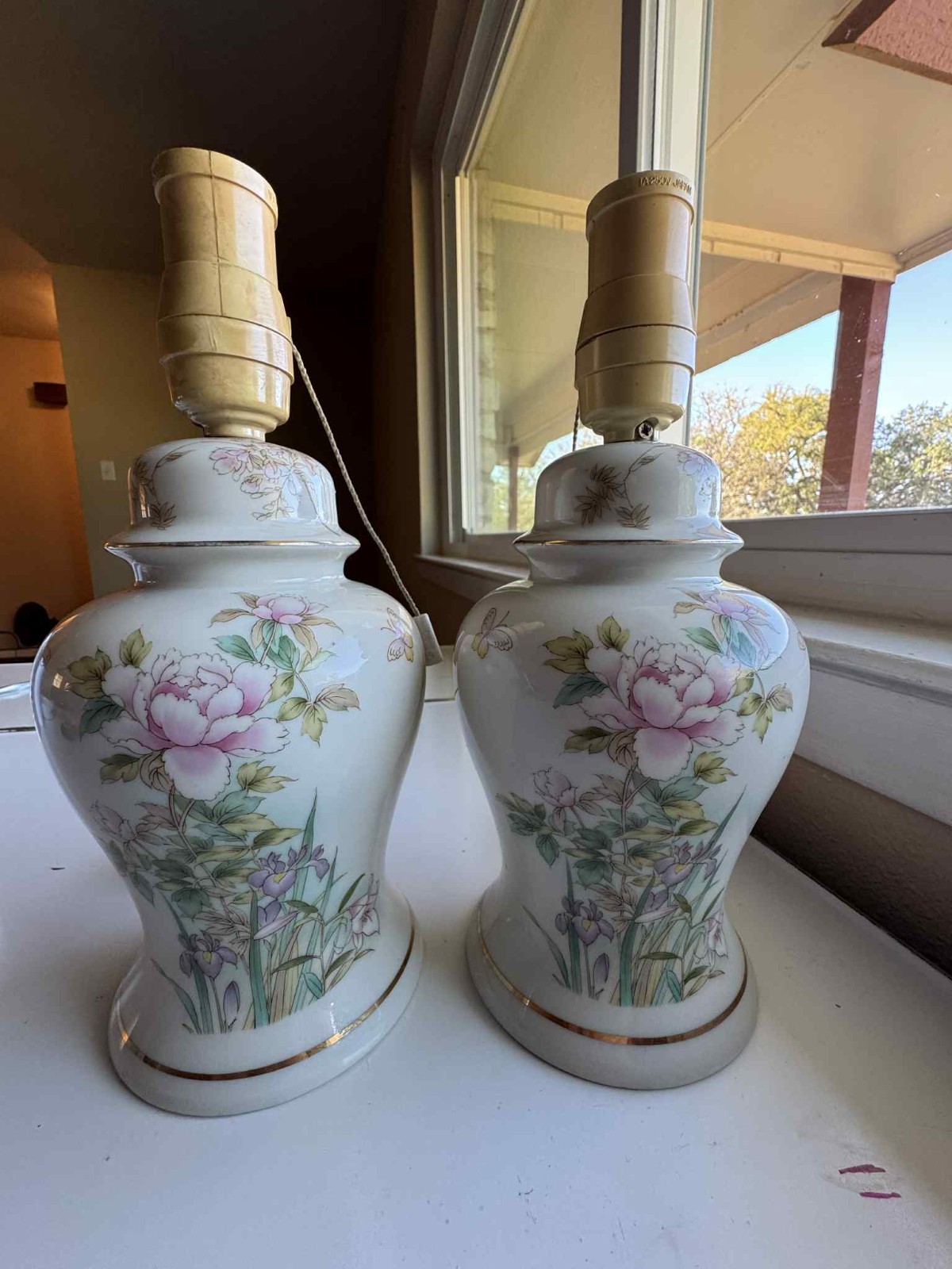 Vintage Shibata Toki Co., LTD Porcelain Ginger Jar Lamps (Pair) Vintage Shibata Toki Co., LTD Porcelain Ginger Jar Lamps (Pair)