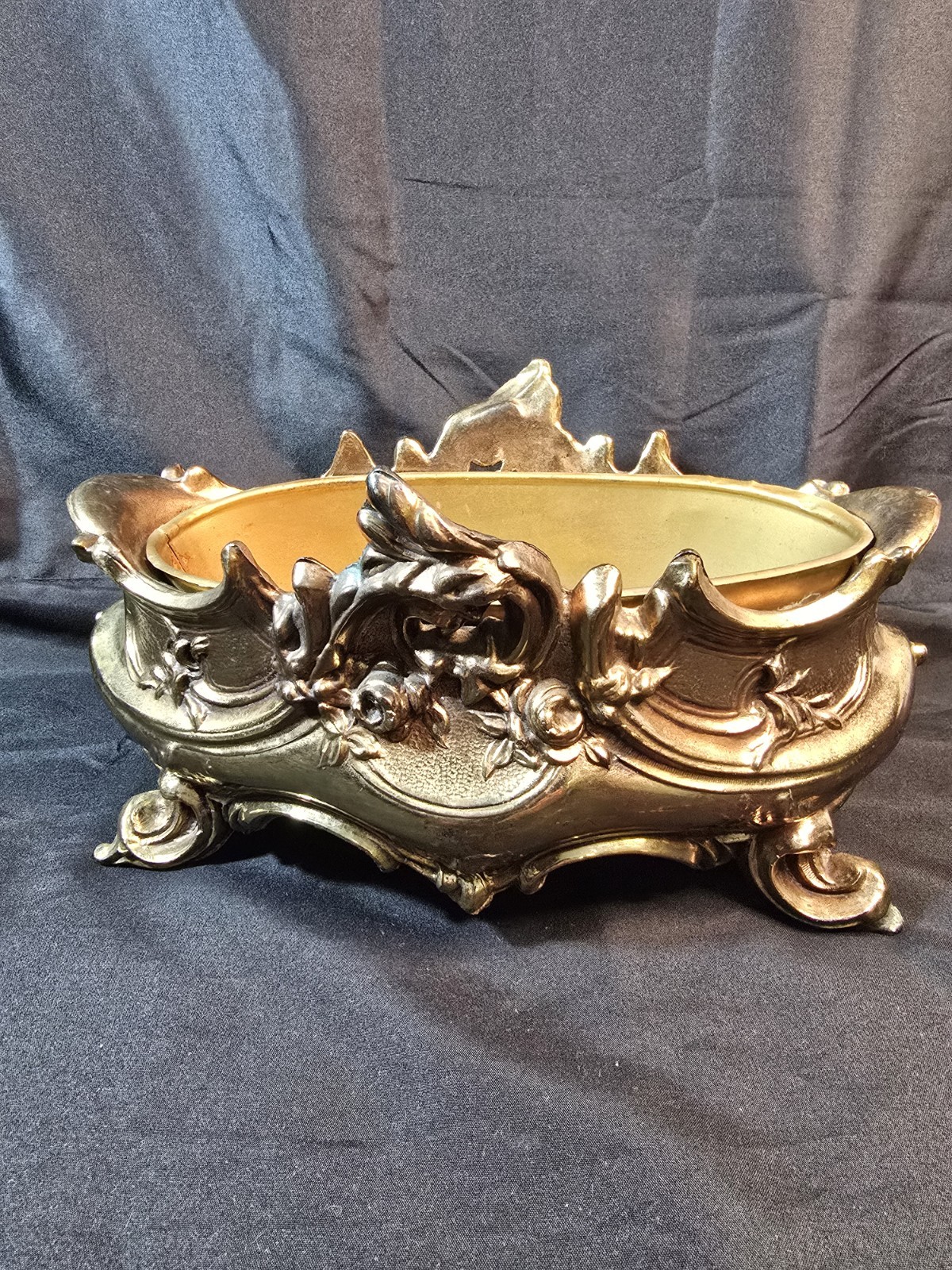 Antique VTG Heavy Cast Brass Jardiniere w/Liner / Footed / Rococo Style / Antique VTG Heavy Cast Brass Jardiniere w/Liner / Footed / Rococo Style /