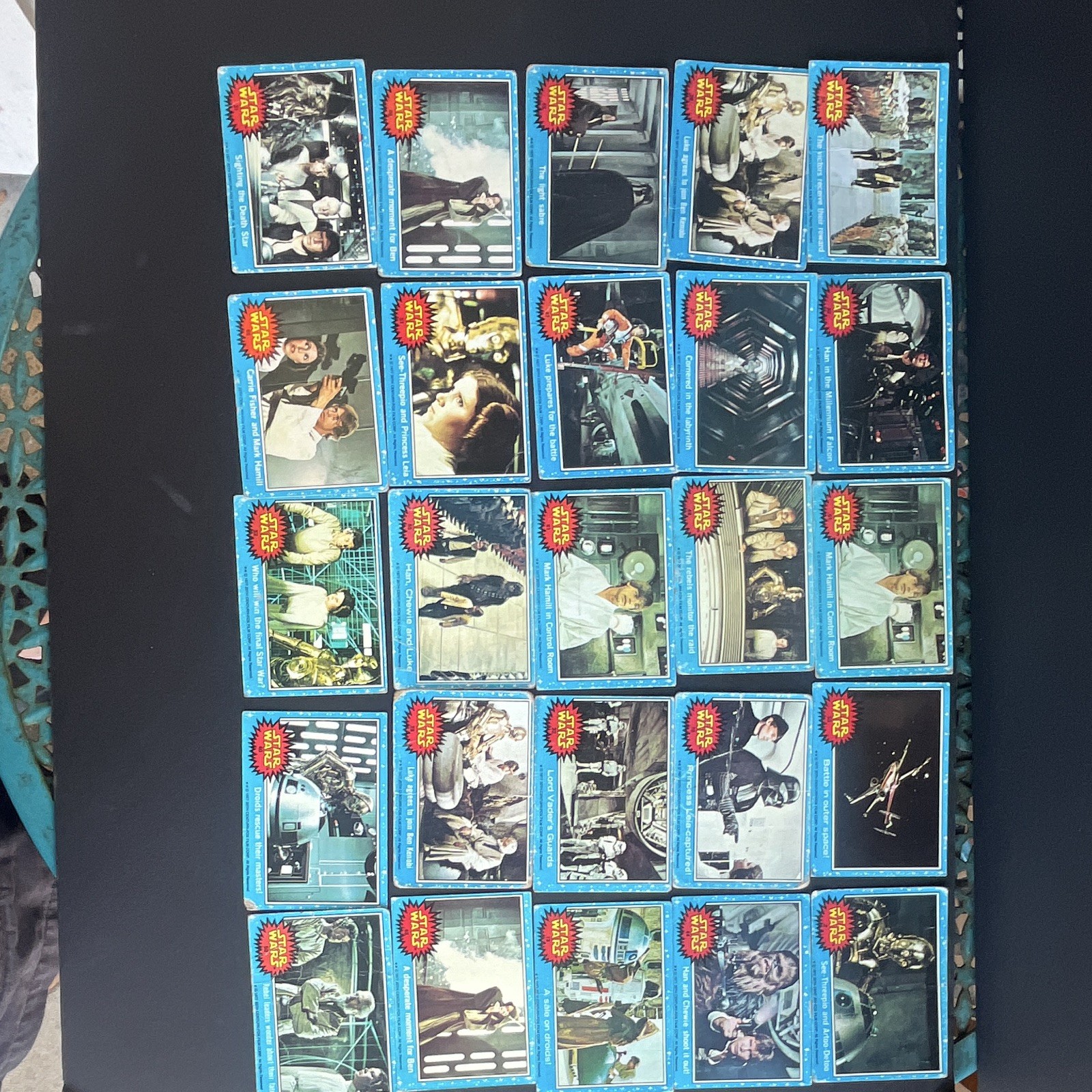 1977 Topps Star Wars Non-Sport Trading Card Lot of 25 Luke Skywalker Tarkin