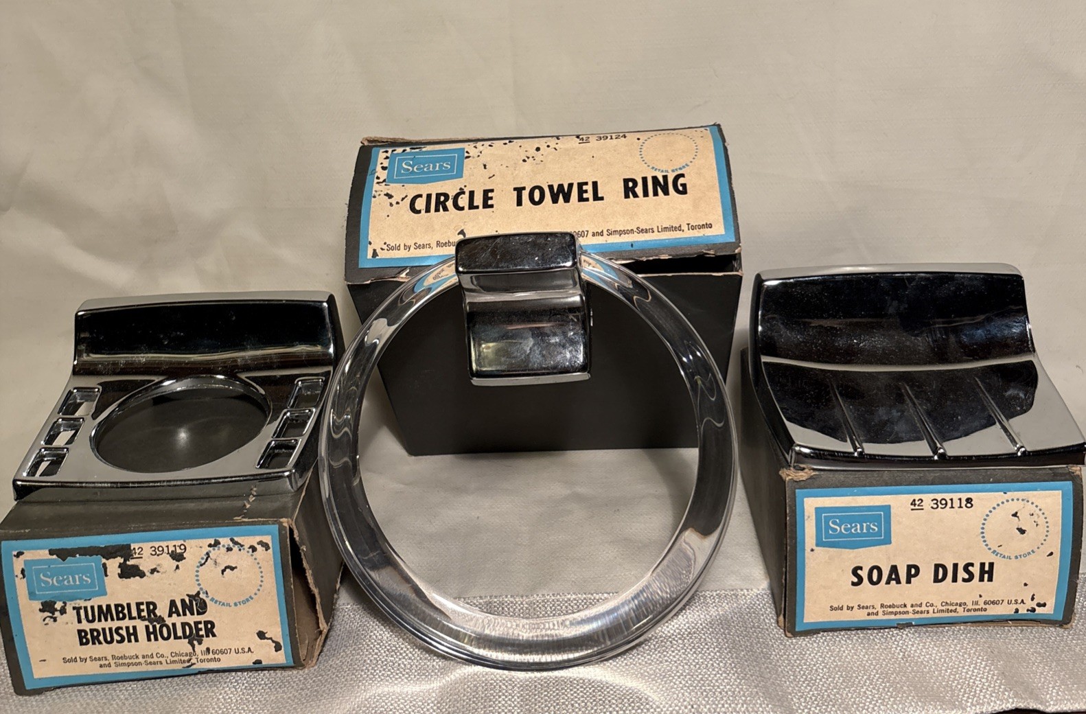 Original Vintage Sears And Roebuck MCM Metal Chrome Accessories Set Boxes 1960s Original Vintage Sears And Roebuck MCM Metal Chrome Accessories Set Boxes 1960s