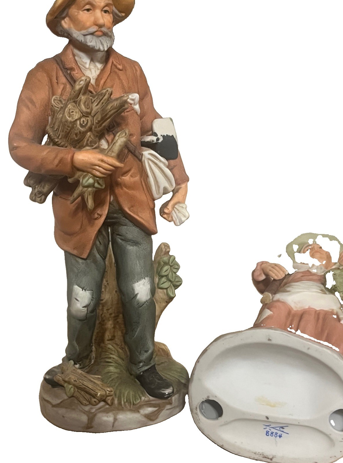 Meissen vintage signed porcelain statues (old man and women Farmer Collection) Meissen vintage signed porcelain statues (old man and women Farmer Collection)