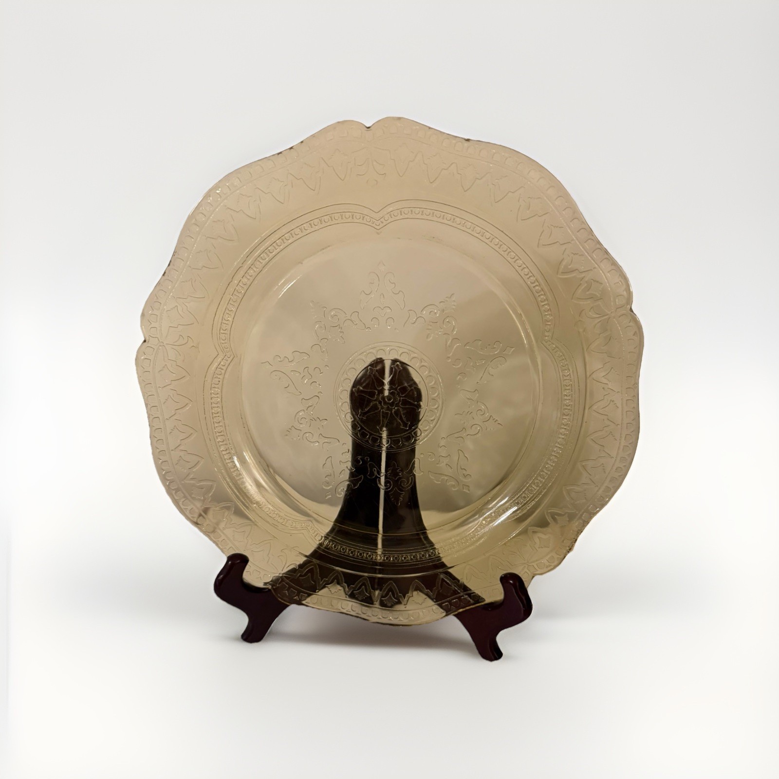Vintage Federal Patrician Spoke Depression Glass 11 inch Dinner Plate Amber