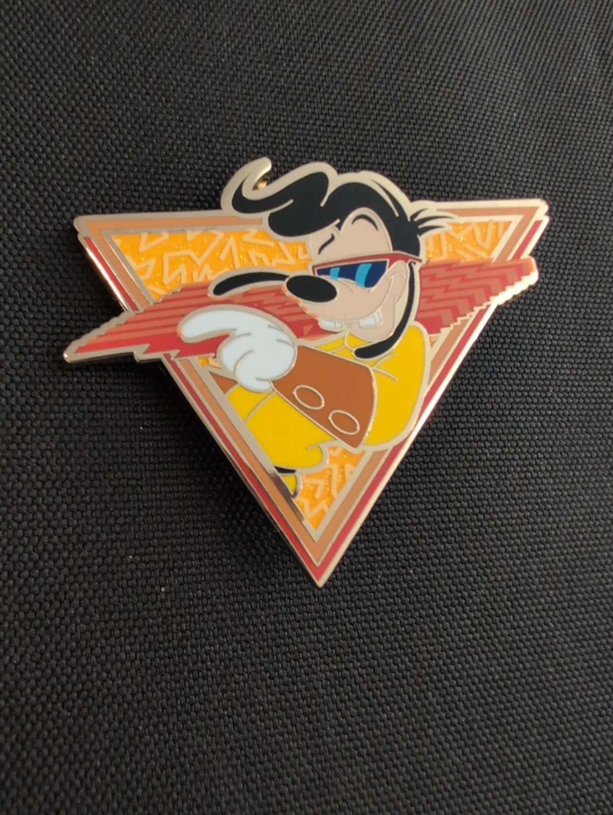 Disney PALM Max as Powerline Chaser LE 300 Goofy Movie Mystery Pin